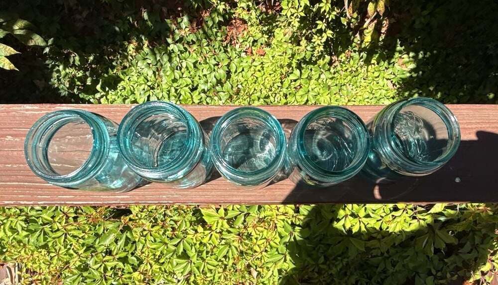 Set of 5 Vintage Blue Ball Perfect Mason Jars, Various Numbers, No Lids - Picture 4 of 12